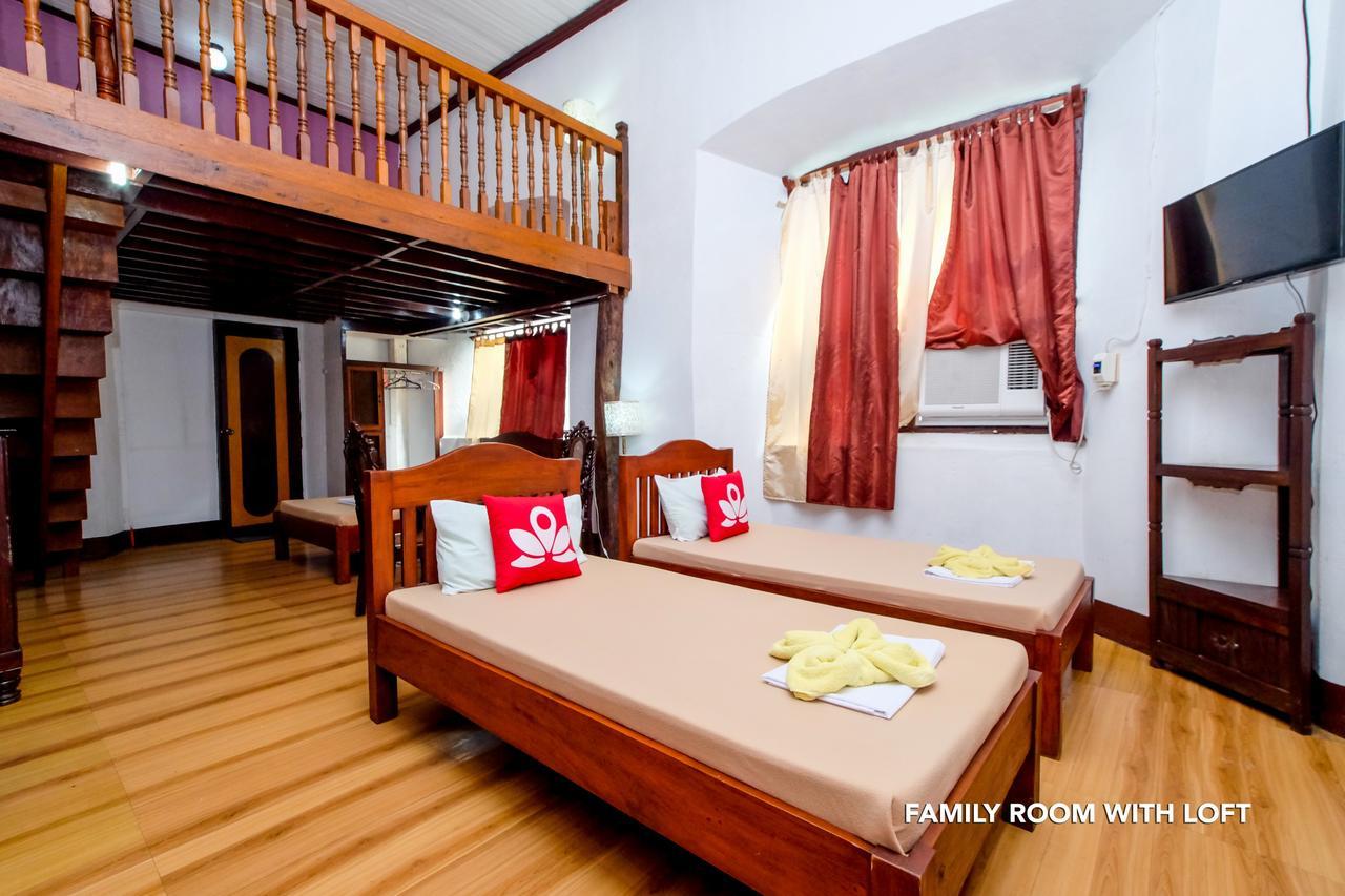 Zen Rooms Calle Crisologo Виган Экстерьер фото